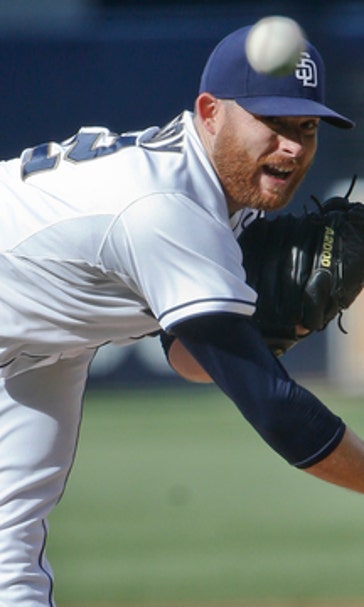 AP source: Royals, Ian Kennedy reach 5-year, $70M deal